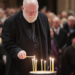 ökumenisches Ukraine-Friedensgebet / Erzdiözese Wien/Schönlaub, Stephan Schönlaub